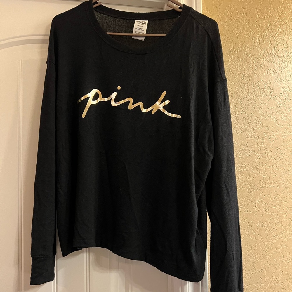 Light weight sweater